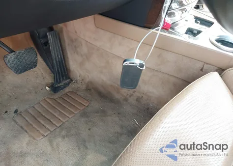 2006 BMW 750Li z USA, uszkodzony, nr VIN WBAHN83556DT33545